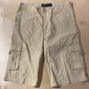 Rocawear Light Tan Cargo Shorts 34 (OK)